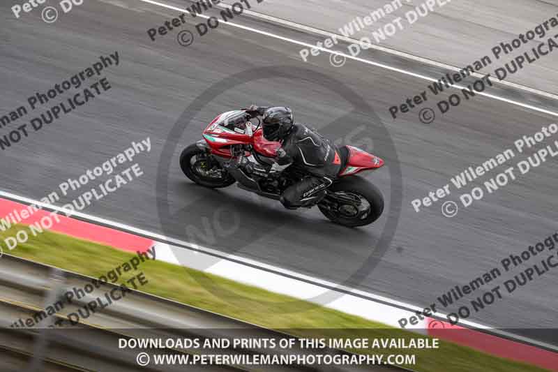 cadwell no limits trackday;cadwell park;cadwell park photographs;cadwell trackday photographs;enduro digital images;event digital images;eventdigitalimages;navarra;no limits trackdays;peter wileman photography;racing digital images;trackday digital images;trackday photos